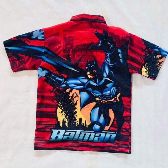 BATMAN BEGINS Youth Short Sleeve Button Down Shirt - Picture 4 of 7
